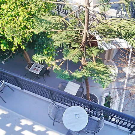 Ξενοδοχείο Tataki