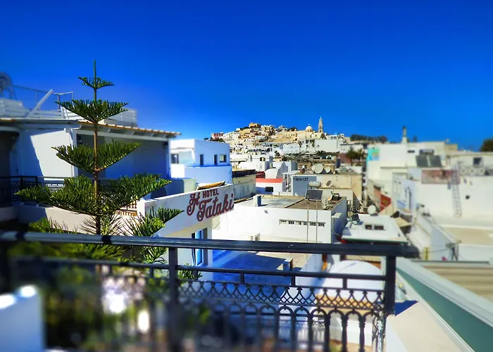 Tataki Ξενοδοχείο 2*