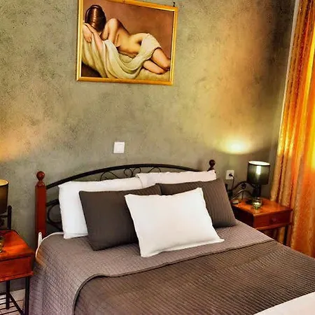 Tataki 2* Fira (Santorini)