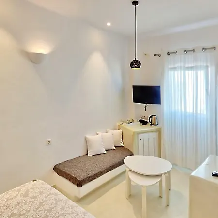 Tataki Hotel Fira (Santorini)