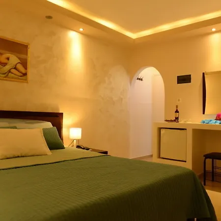 Hotel Tataki 2*