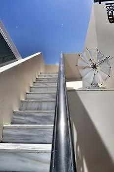 Tataki 2* Fira (Santorini)