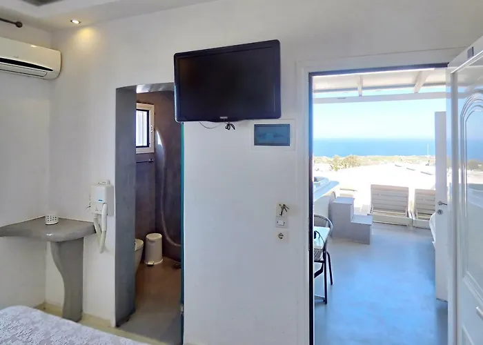 Tataki 2* Fira (Santorini)