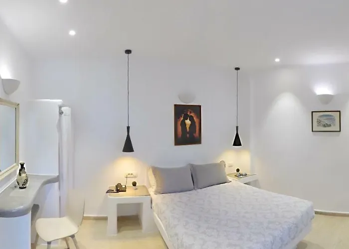 Hotel Tataki Fira (Santorini)