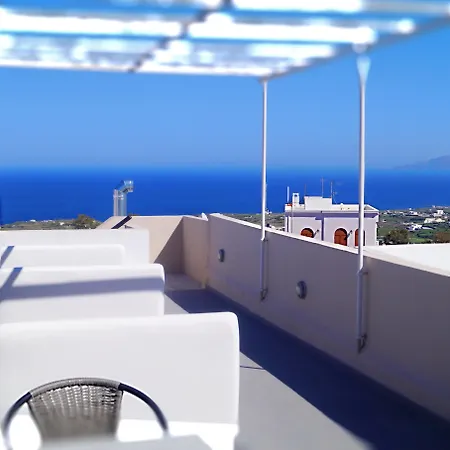 Tataki Fira (Santorini)