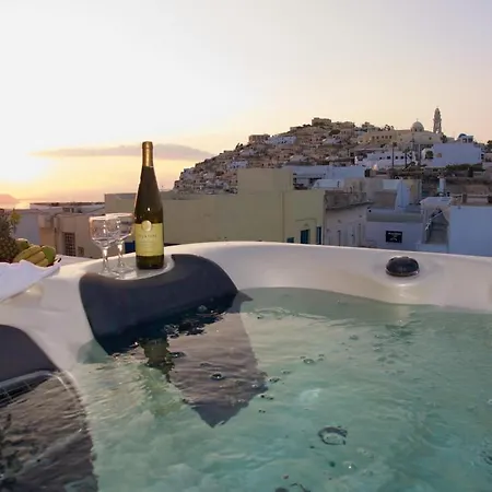 Tataki Fira (Santorini)